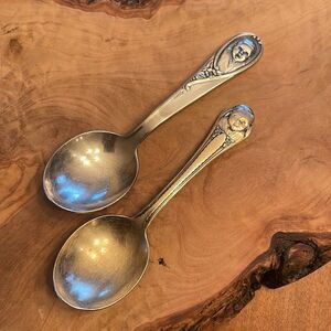2 Vintage Silver Plate Baby Spoons from Gerber / Winthrop – Circa 1950